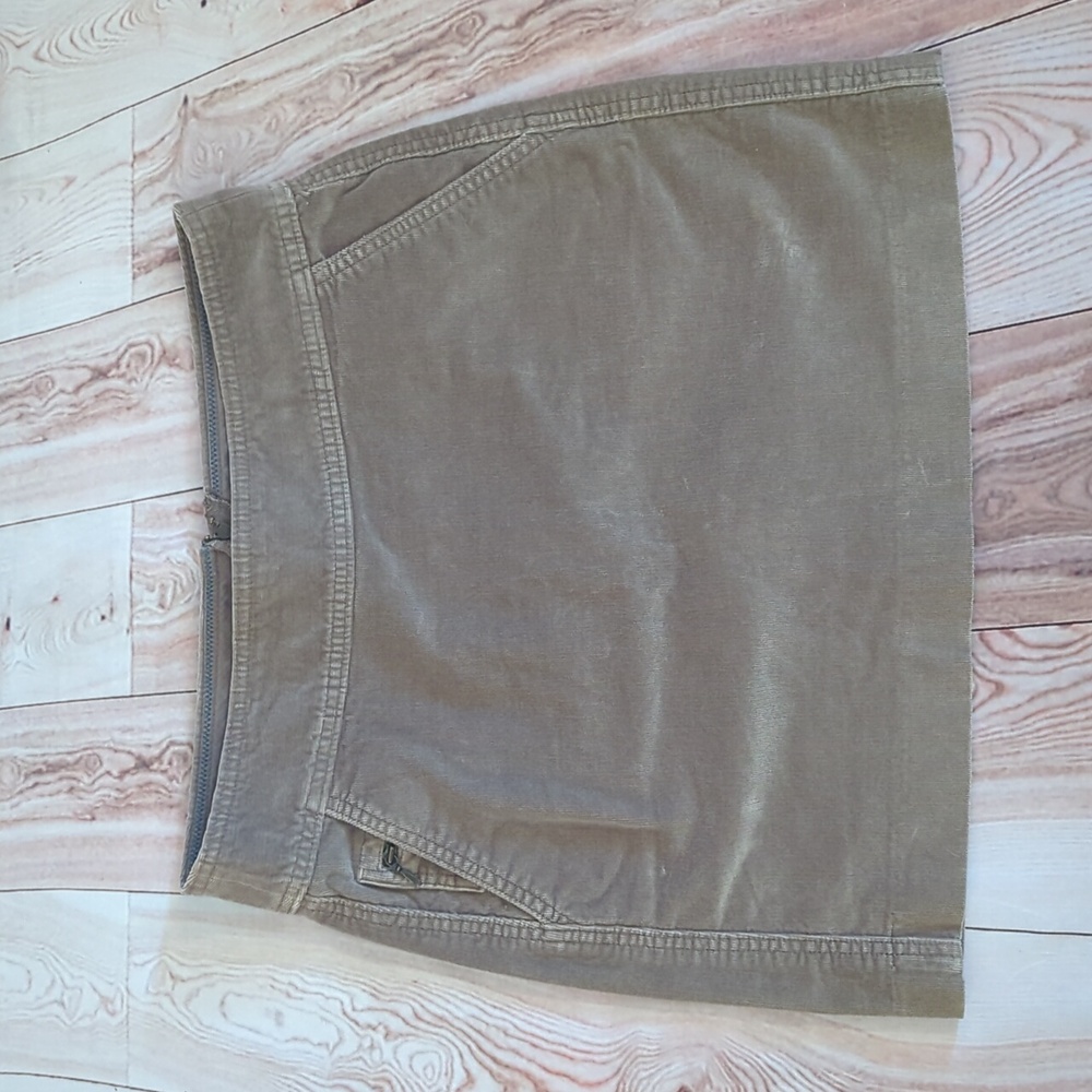 Banana Republic Corduroy Skirt 4